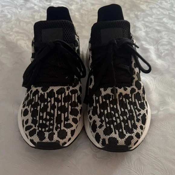 Adidas SWIFT RUN 1.0 Sneakers - Picture 5 of 6